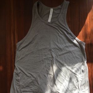 Lululemon top size 8